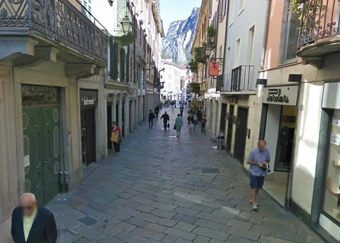 Apartment Housitaly Lecco